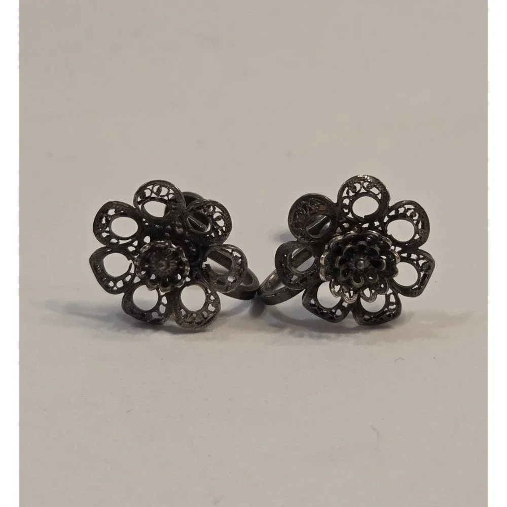 1950s 3D Sterling Silver Filigree Flower Screw Back Earrings